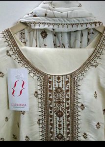 Elegant Embroidered Kurta Set with Dupatta