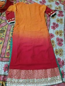 Lovely Boutique Made Paitila Suit Top N Dupata