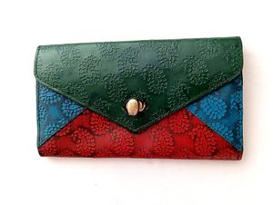 Tricoloured Clutch (Women)