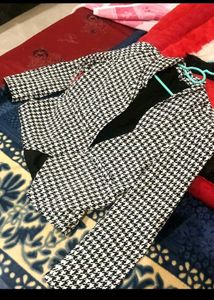 Houndstooth Blazer