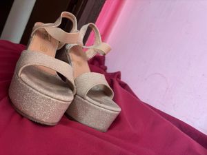 Sparkling Platform Heels (EU 38 / UK 5)