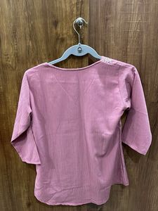 Embroidered Pink Kurta