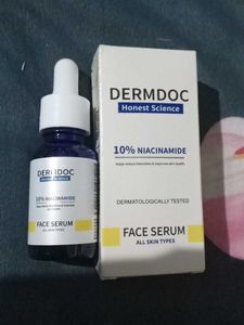 DermDoc 10% Niacinamide Face Serum