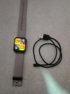 boult drift smartwatch with charging cables
