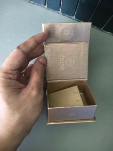 Malabar Gold & Diamonds earring Box
