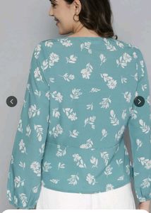 Chic Floral Print V-Neck Top