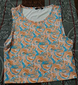 Trendy Marble Print Sleeveless Crop Top