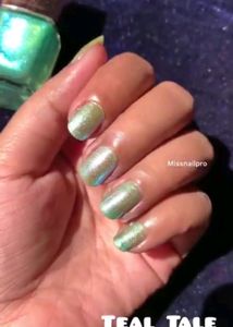 Myglamm manish Malhotra Nail Lacquer Teal Tale