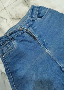 Stylish Blue Cargo Jeans 🫧