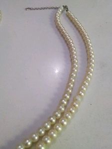 Beautiful White Pearls Necklace ❤️