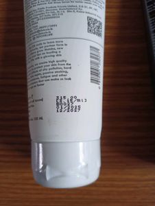 Detoxie Facewash