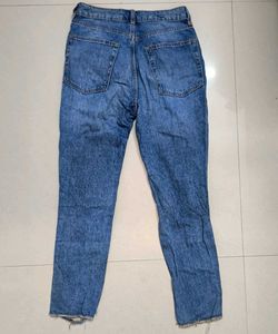 3 Women Funky Jeans