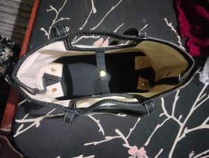 Stylish Handbag Looks Beautiful In Real