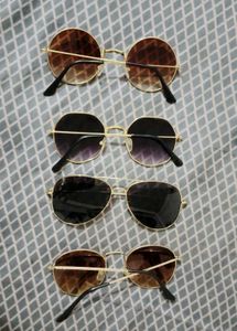 Stylish Round Sunglasses Set
