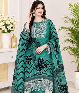 Pakistani lown croshiya works suit
