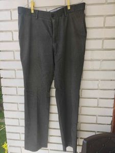 2 Men's Button-Up Shirt &amp; 3 trousers