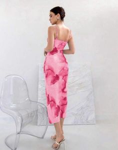 Chic Pink Tie-Dye Maxi Dress with Slit