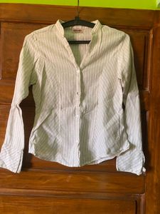 Striped V-Neck Long Sleeve shirt