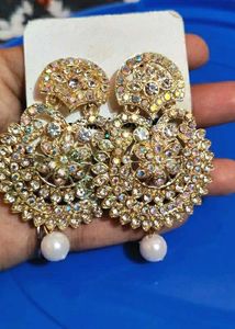 Stunning Gold Jhumka Earrings