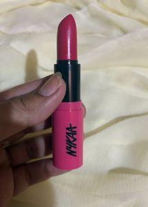 Nykaa Lipstick shade- Pep talk