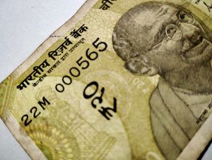 22M 000565 Note Rs20