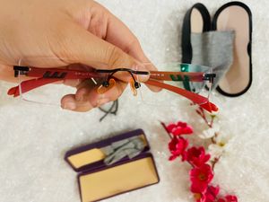 Two Specs Frame