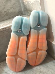 New Nike Sports Shoes