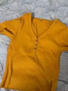 Ribbed V-Neck Button-Up Top