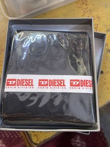 Man’s leather wallet