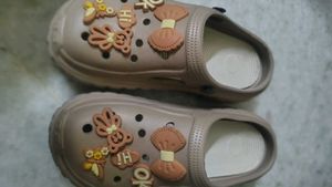 Cute Beige Clog Sandals with Bear & Bow 🐻🐻🎀🫶🏻