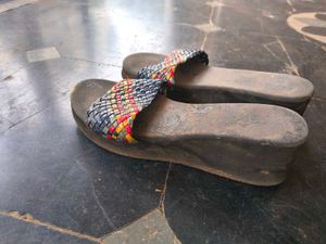 Woven Multicolor Slides