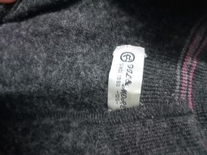 Sweatshirt For Women In M Size