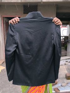 Stylish Black Blazer
