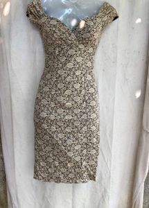 182510. Elegant Lace V-Neck Cap Sleeve Dress