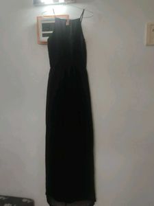 Elegant Black Maxi Dress