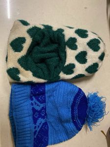 2 woollen caps