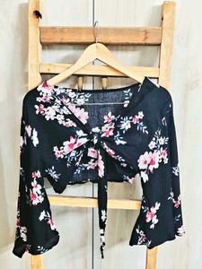 Floral Tie-Front Crop Top size-30-32