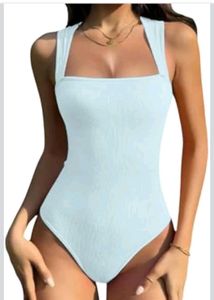 White Ribbed Stretchable Bodysuit – Size M 🤍
