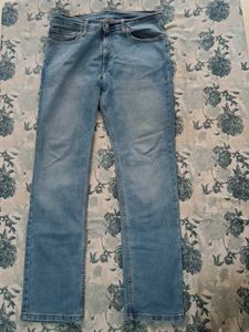 Levi's Straight Fit Men's Blue Jeans
