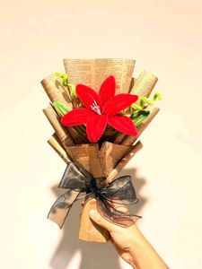 Spider-Man Themed Pipe Cleaner Bouquet