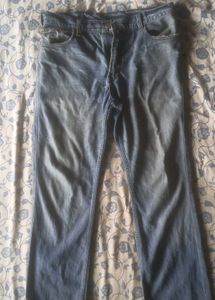 Levi Strauss & Co. Mid-Wash Straight Fit Jeanss