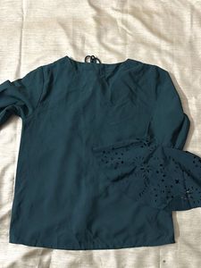 Chic Bell Sleeve Tunic Top