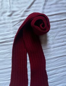 Burgundy mikasa knit Scarf