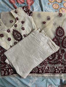 Elegant Beige Light Brown Saree