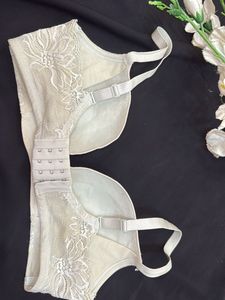 Lace Trim Push-Up Bra