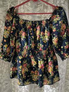 Chic Floral Print Smocked Peplum Top