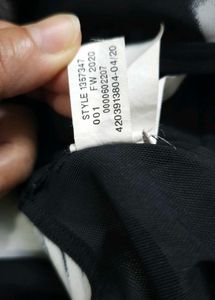 Under Armour Graphic High-Neck Sports Bra