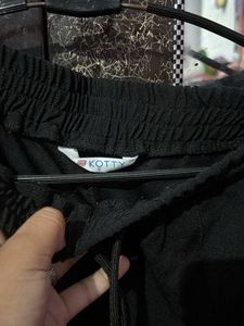 Classic Black Wide-Leg Pants