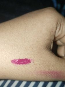 Powerkiss Vegan Matte Lipcolor( water proof long-l