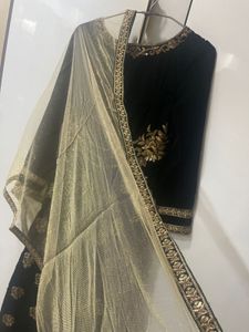 wedding wear gown with dupatta